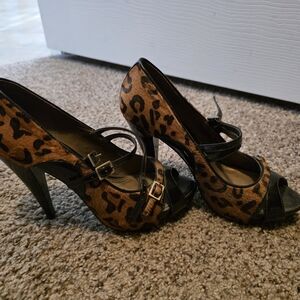 Leopard Print Peep Toe Heels